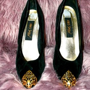 Heels with gold embellishments